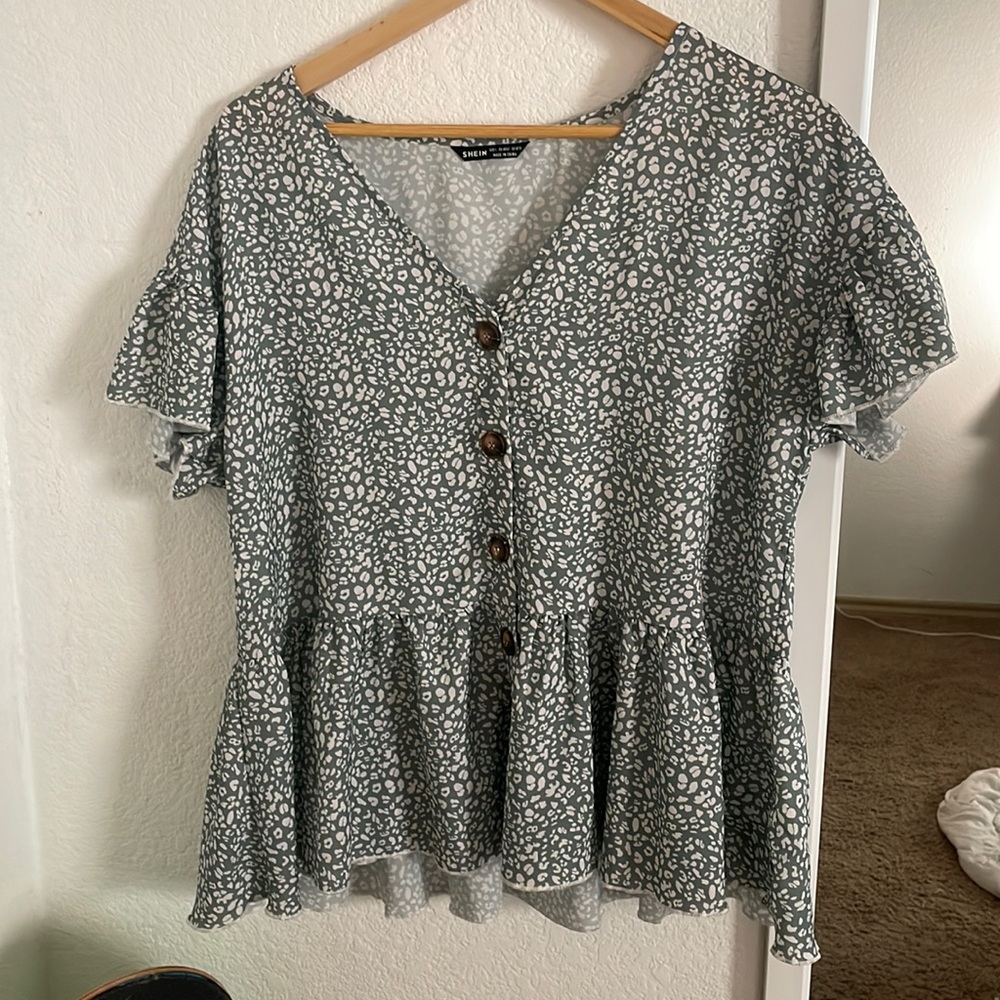 a summer blouse that flows!